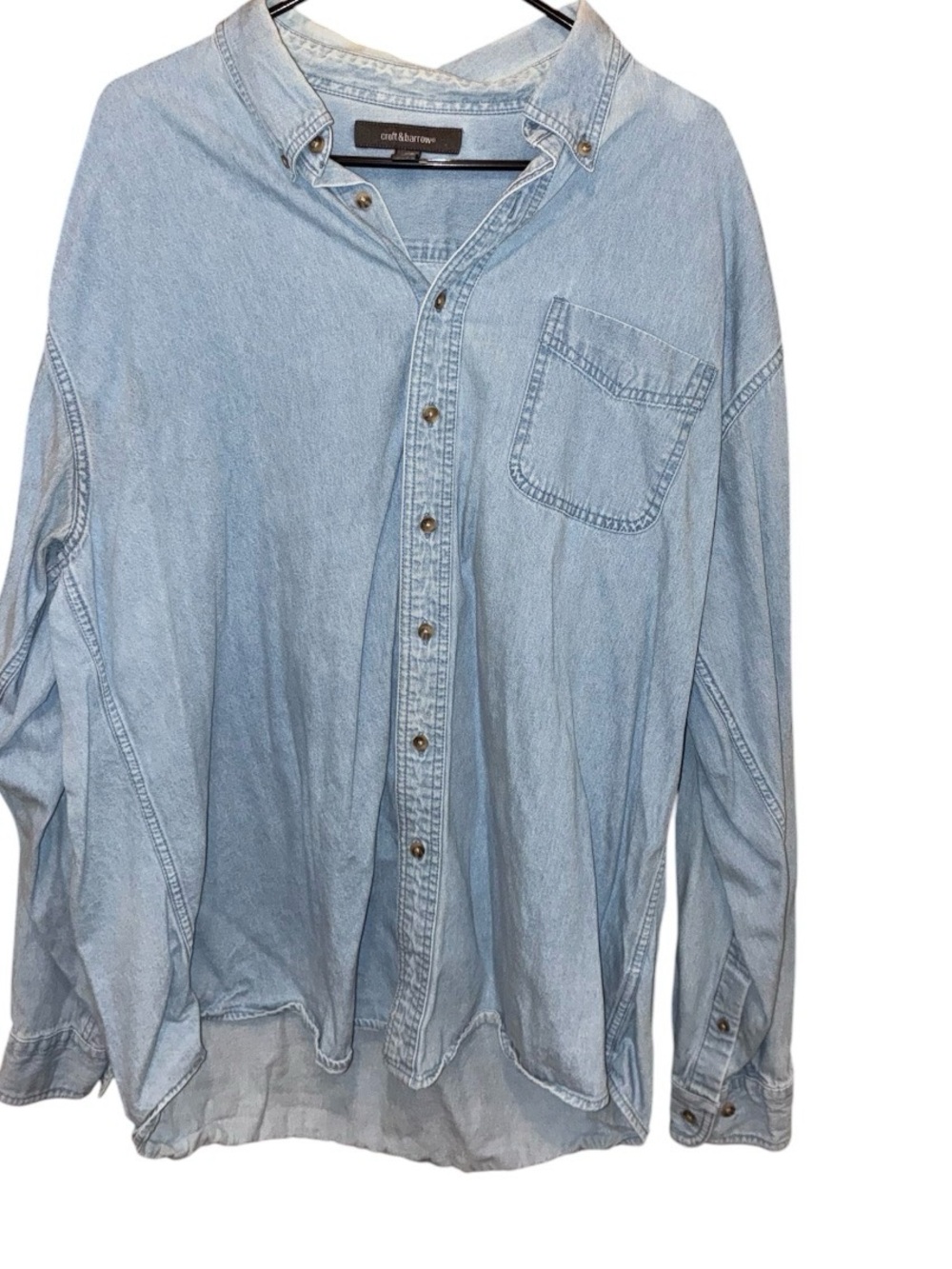 Craft & Barrow vintage light blue denim chambray shirt with a chest pocket XL
